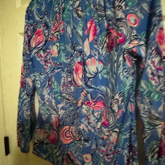 Lilly Pulitzer Top small - Picture 3 of 4